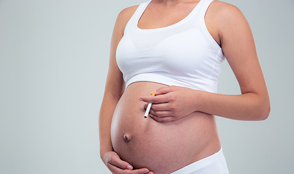 К чему приводит курение во время беременности и как избавиться от пагубной привычки